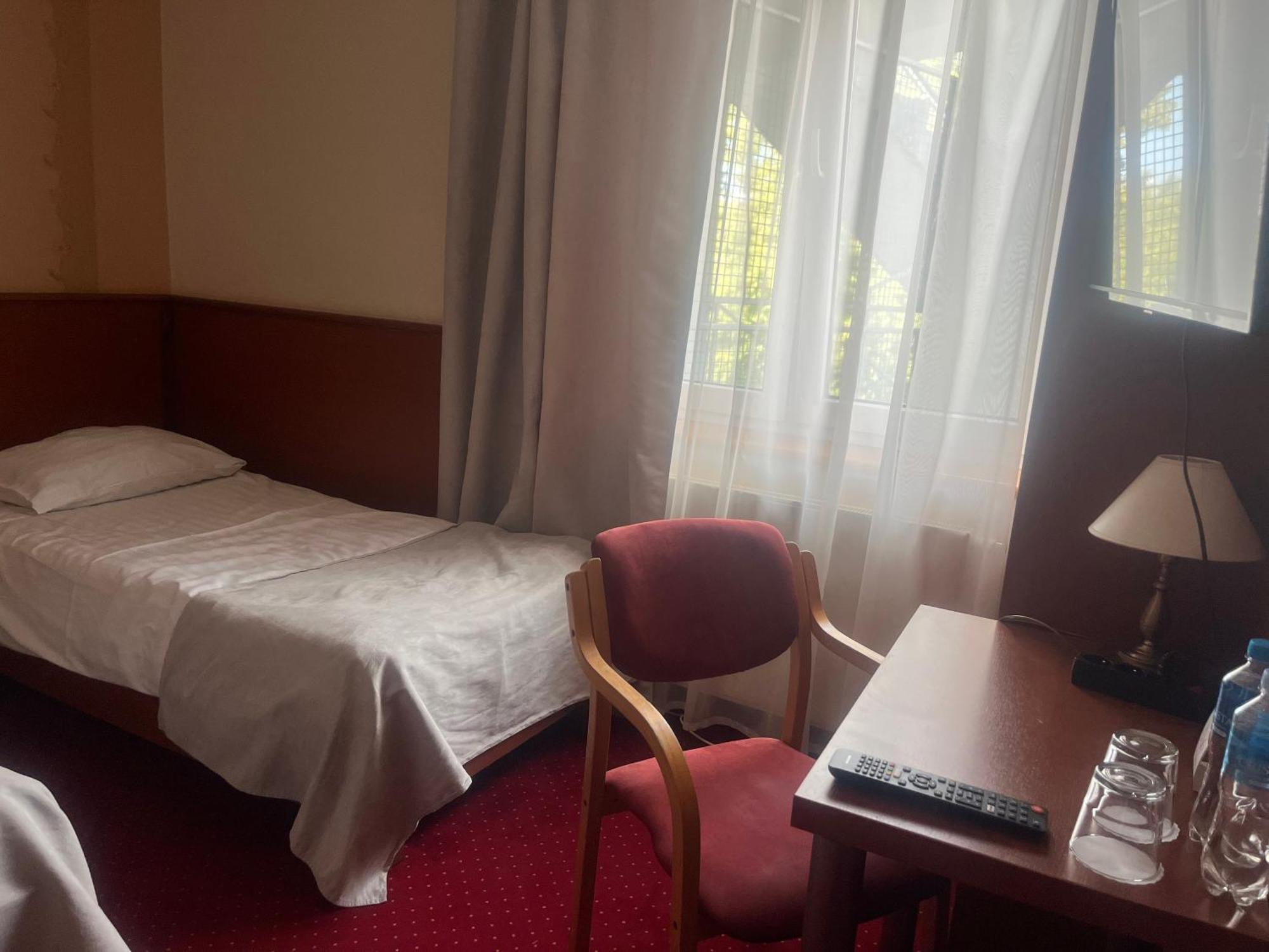 Hotel Albatros Serwy ภายนอก รูปภาพ